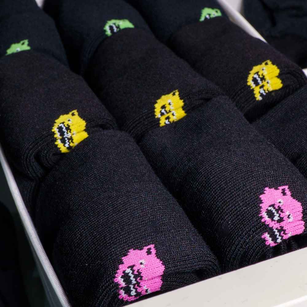 Strong bamboo socks with colour-coding