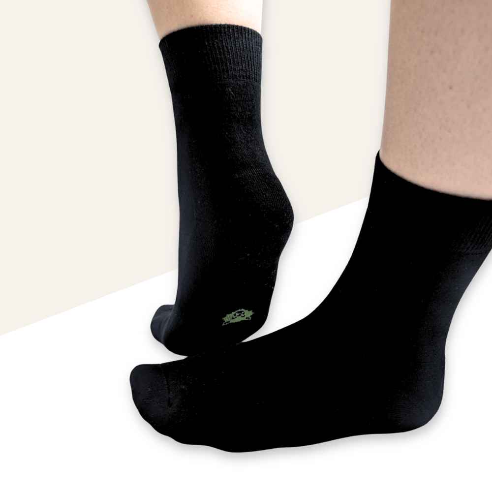 Strong bamboo socks with colour-coding