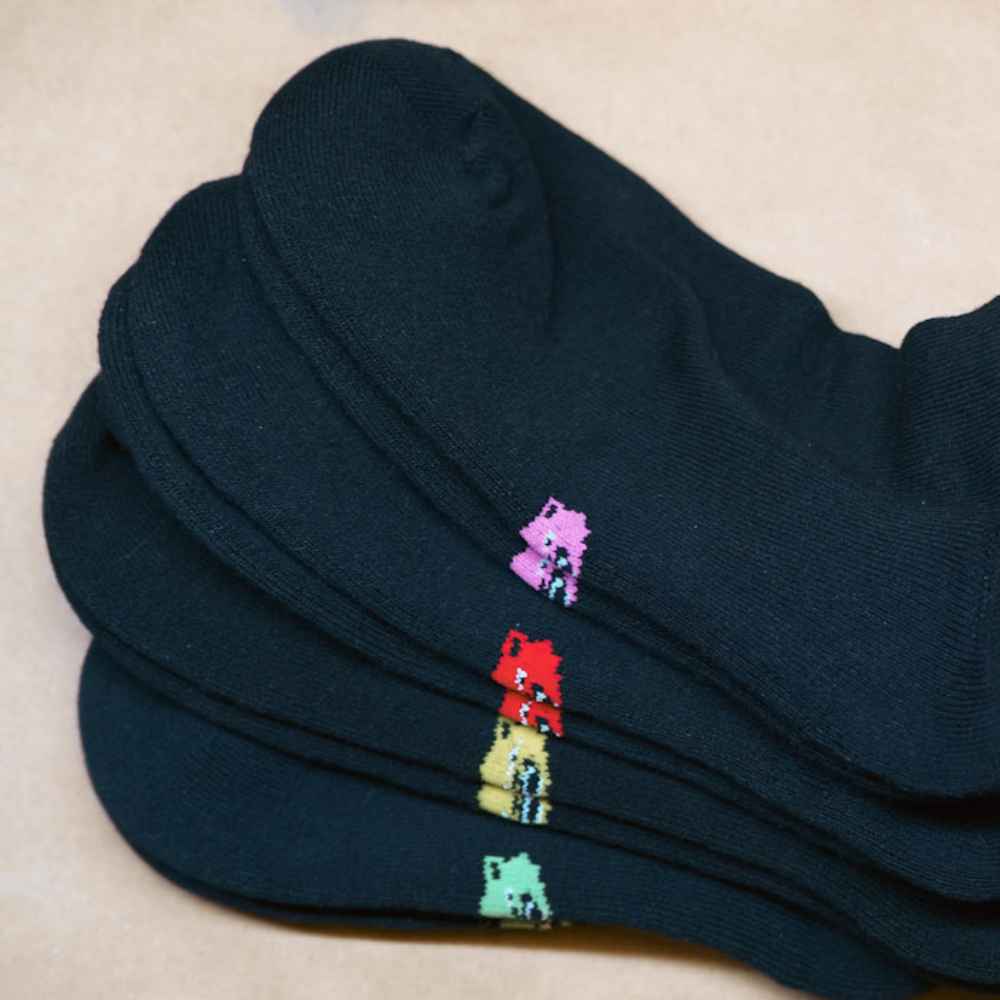 Strong bamboo socks with colour-coding